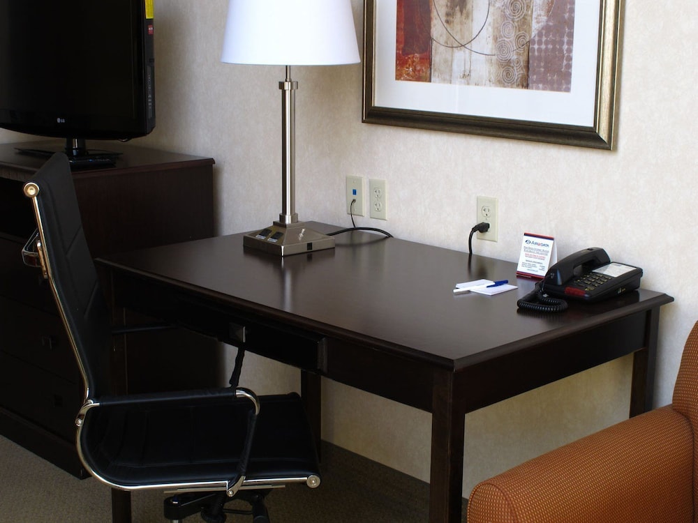 Holiday Inn Express Salt Lake City South-Midvale 55/66