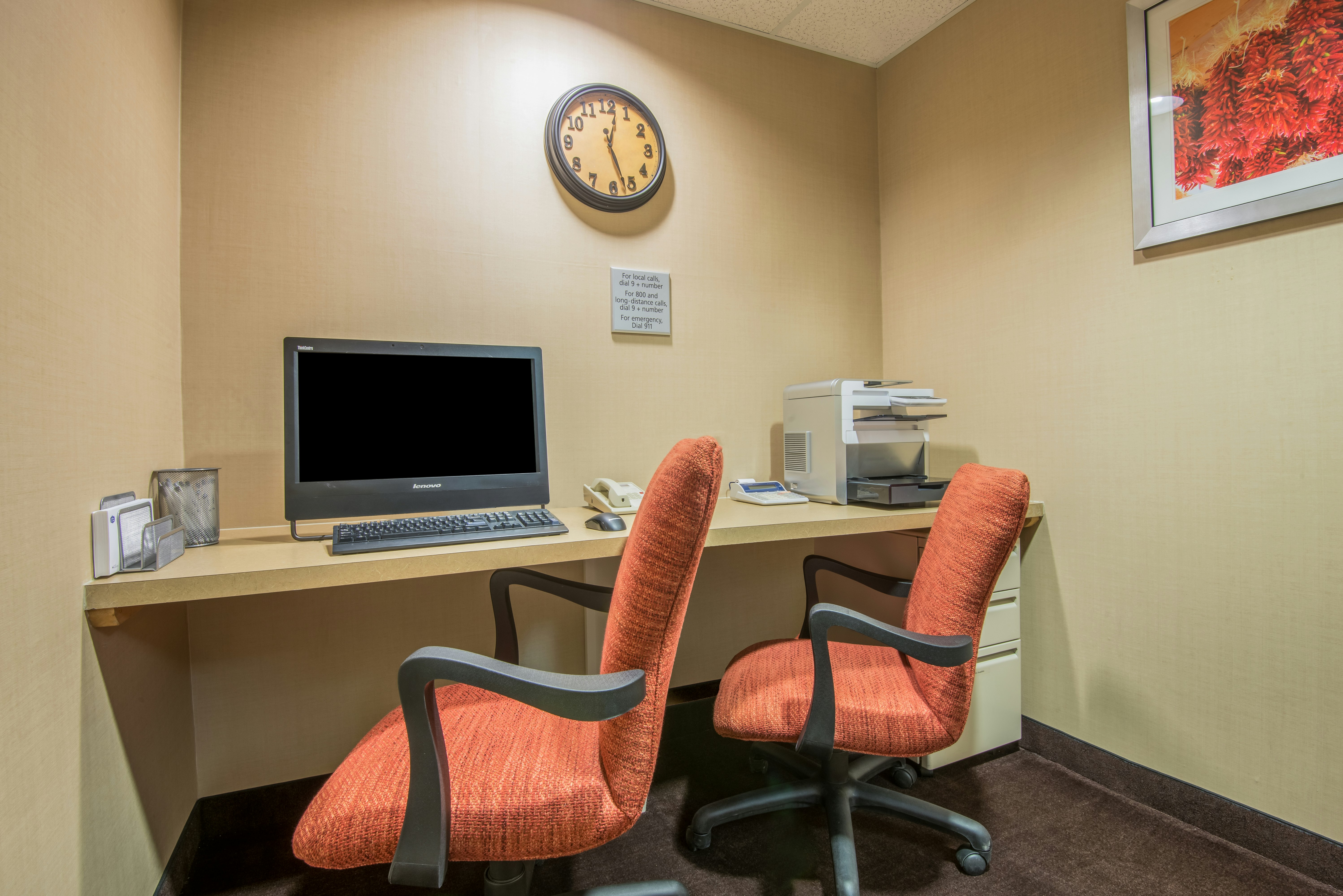 Hampton Inn & Suites by Hilton Los Alamos White Rock 21/26