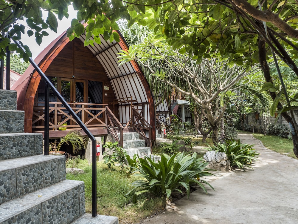 Gili Turtle Beach Resort 29/34