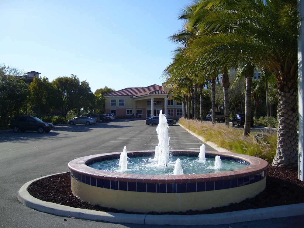 Best Western Intracoastal Inn 4/32