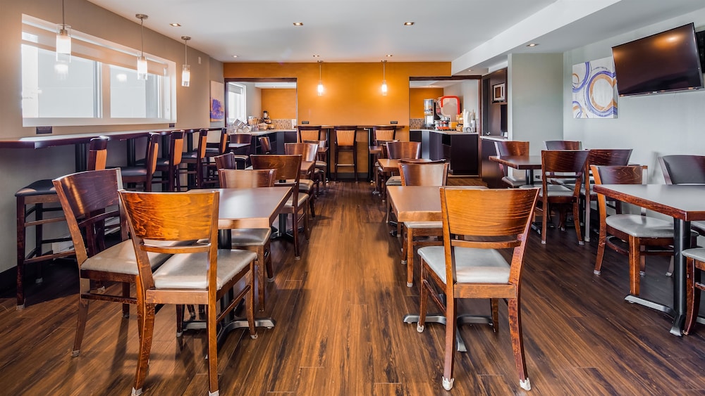 Best Western Plus Mont-Laurier 36/46