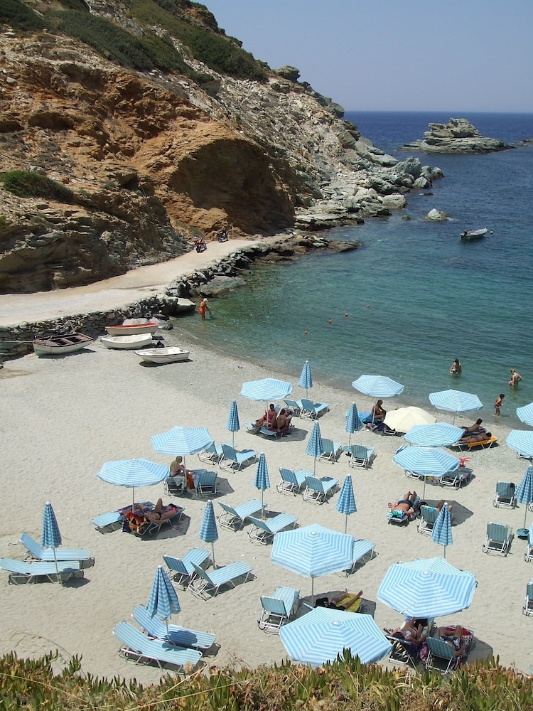 Spiros Soula Hotel 79/84