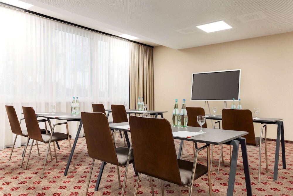 The Rhin Hotel 49/59