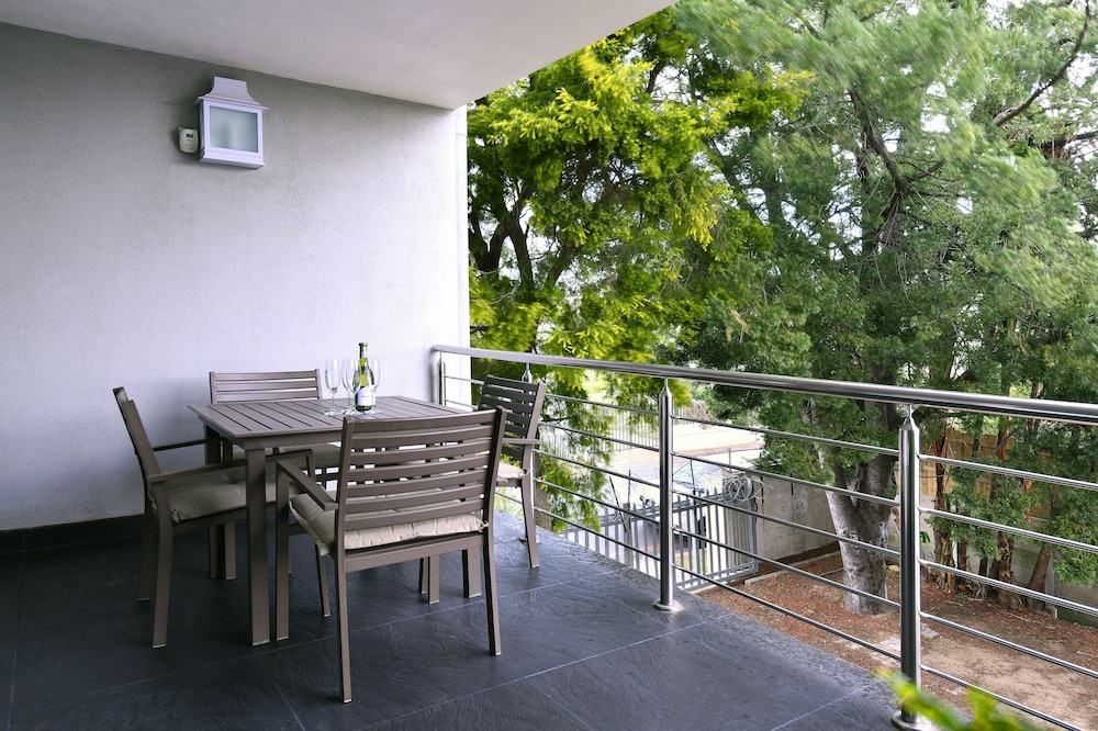 Le Petit Bijou Boutique Apartments 34/50