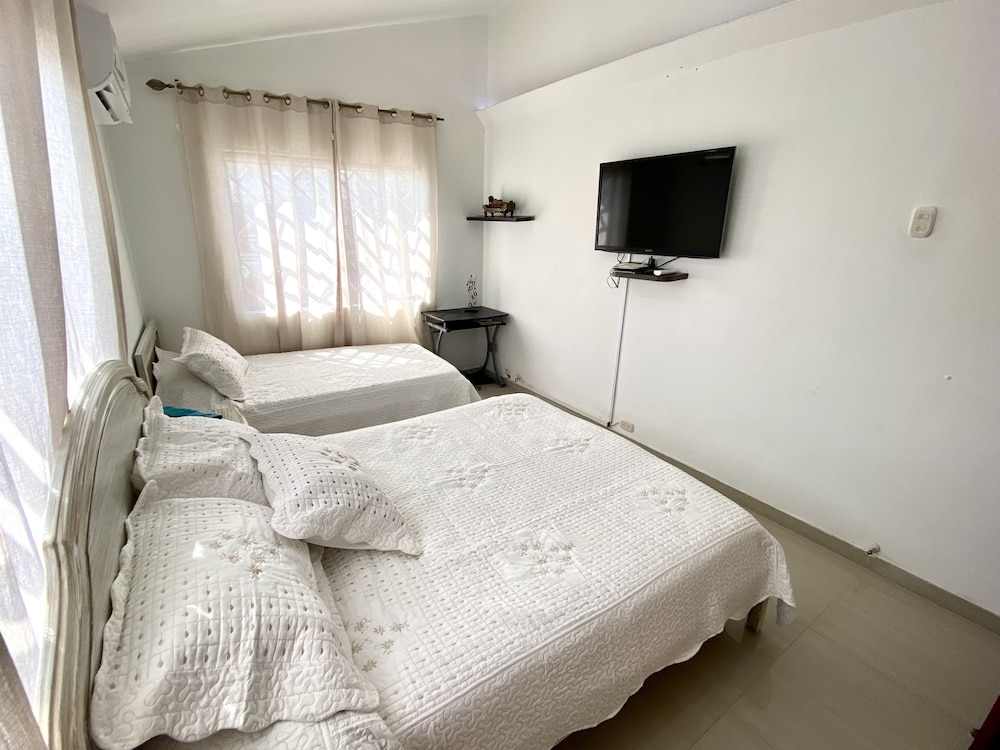 2 BEDROOMS, FAMILY, APARTMENT