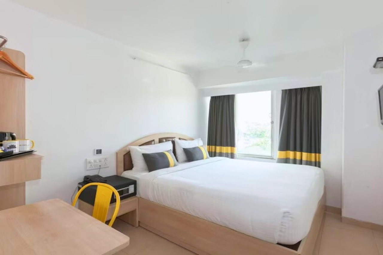 Click Hotel, MIDC Andheri 14/16