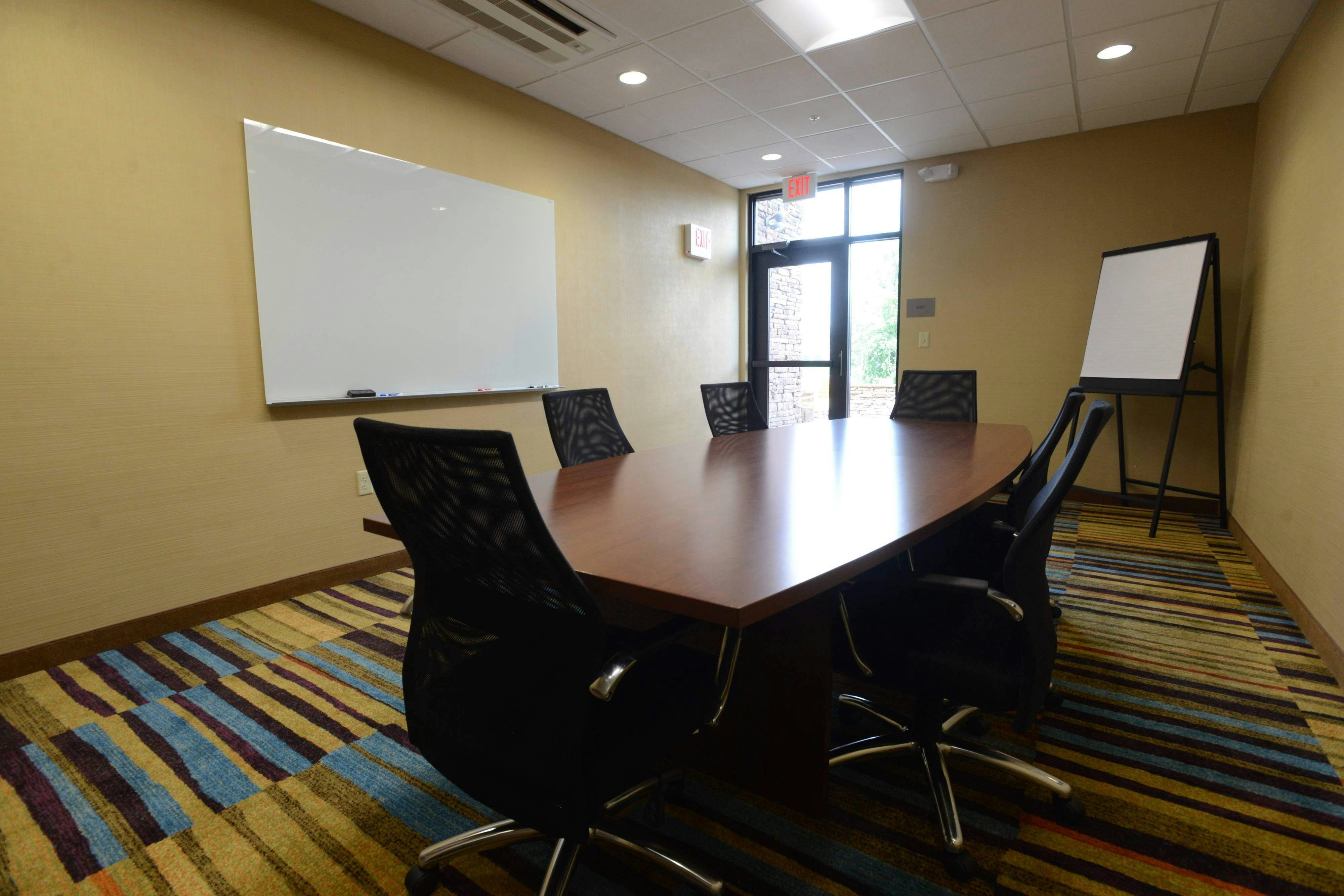 Fairfield Inn And Suites Bowling Green 43/46