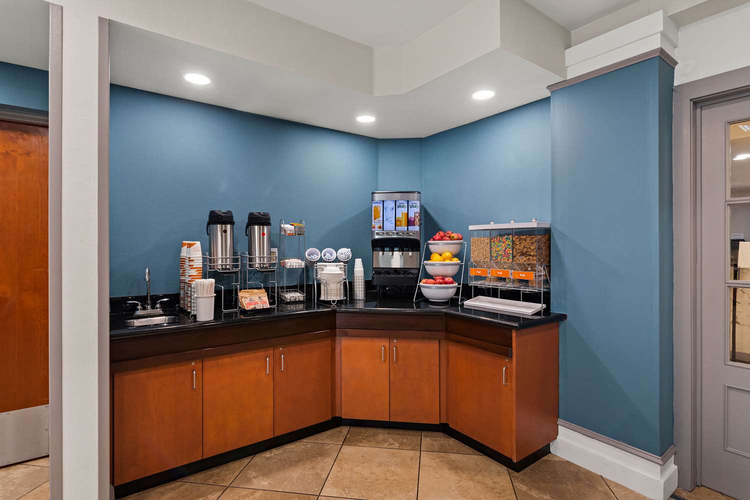 Comfort Suites Vero Beach I-95 15/17