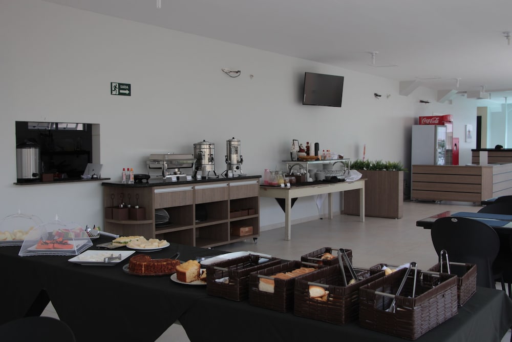 Hotel Ilha Costeira 46/59