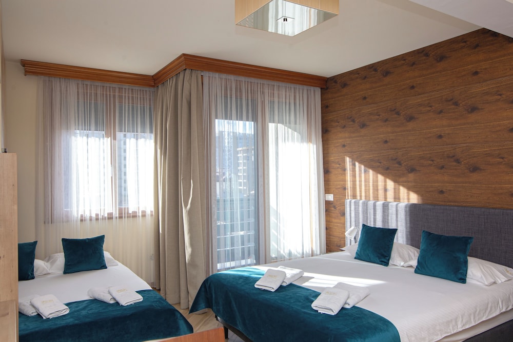 Central Inn Zlatibor 2/50