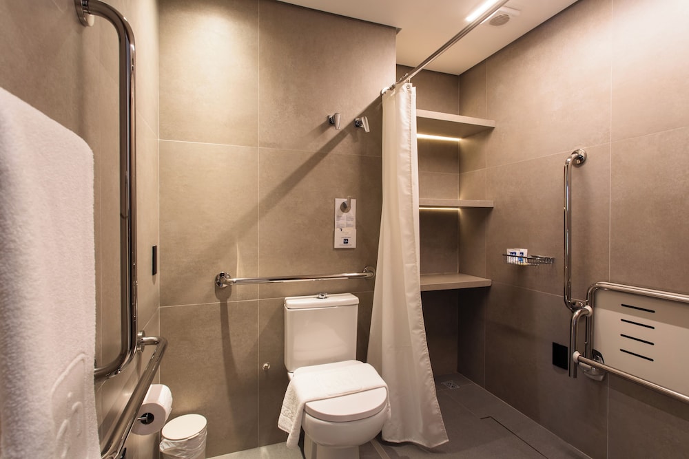Livramento Palace Hotel 40/44