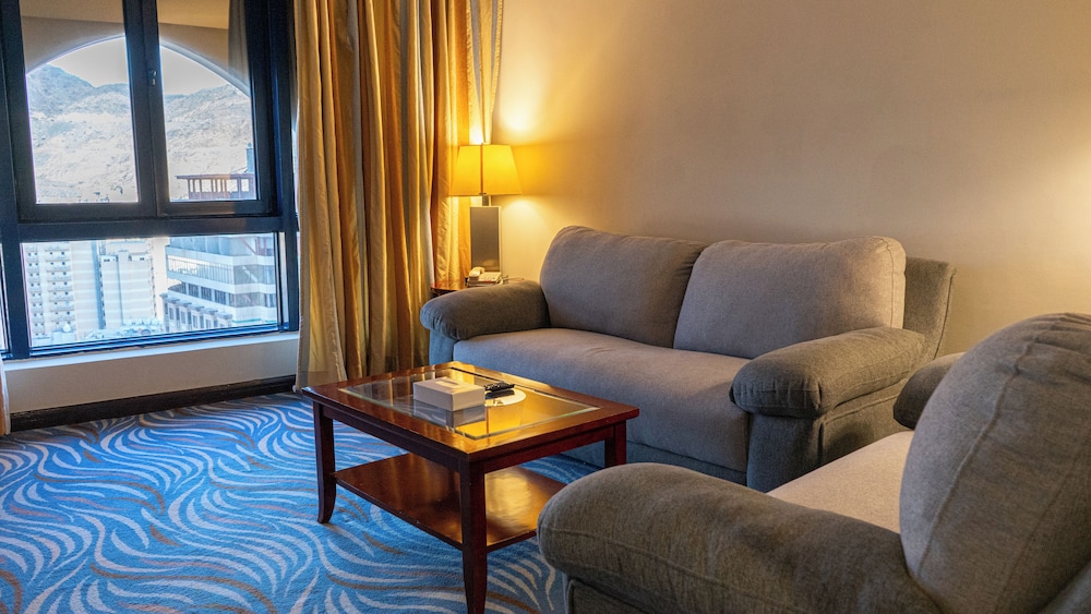 برج فندق الصفوة 3(Al Safwa Tower 3 Hotel -EX ( Dorrar Aleiman Royal Hotel Makkah )) 36/55