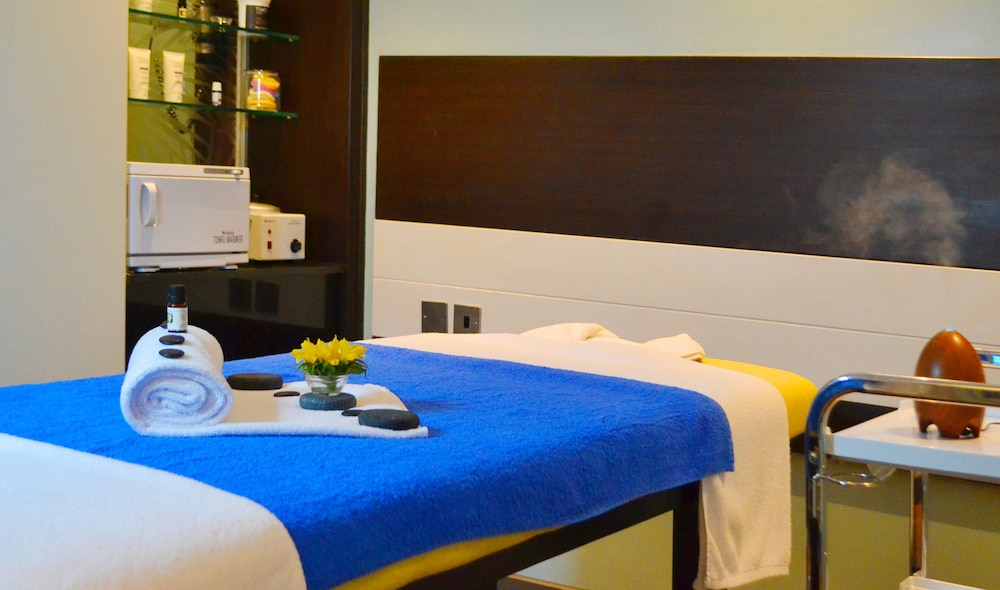 Eka Hotel 23/69
