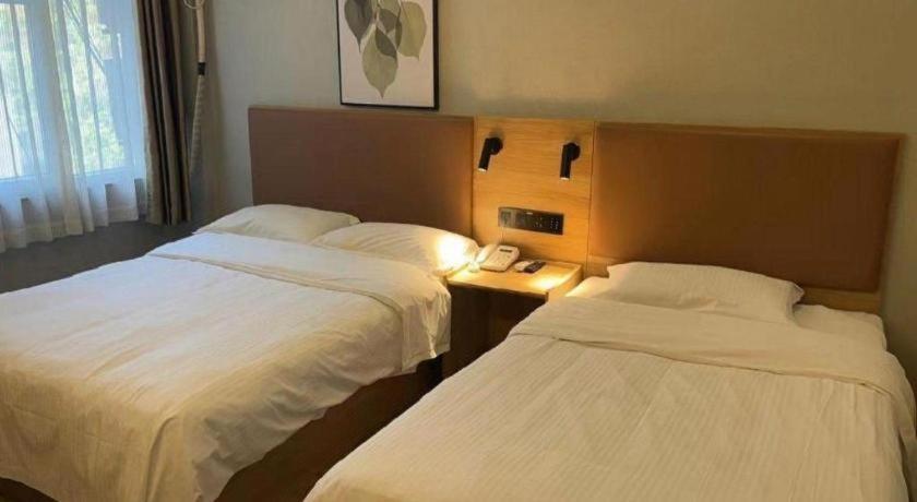 Greentree Inn Anqing Xiaosu Road Shell Hotel 25/50