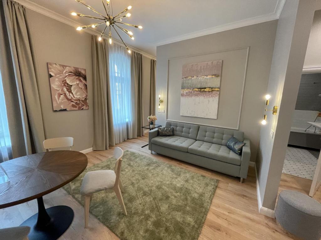 Aparthotel Amella 33/49