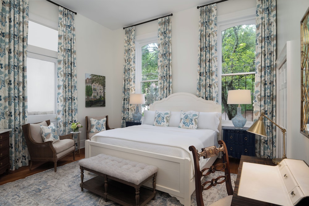 Hamilton-Turner Inn 14/50