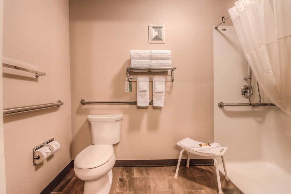 Best Western Plus Yakima Hotel 23/61