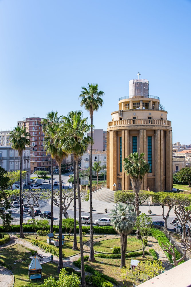 Caportigia Boutique Hotel 67/76
