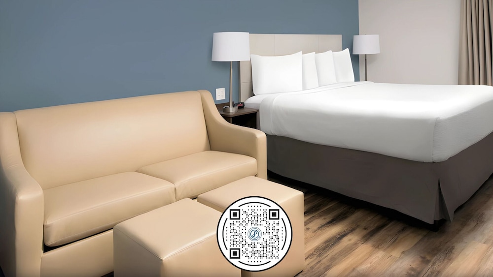 Woodspring Suites Orlando International Drive 24/43