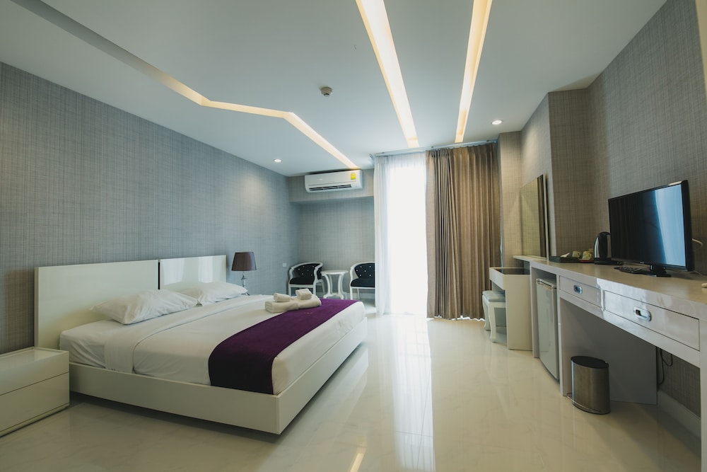 Phuglong Luxury Hotel 12/50
