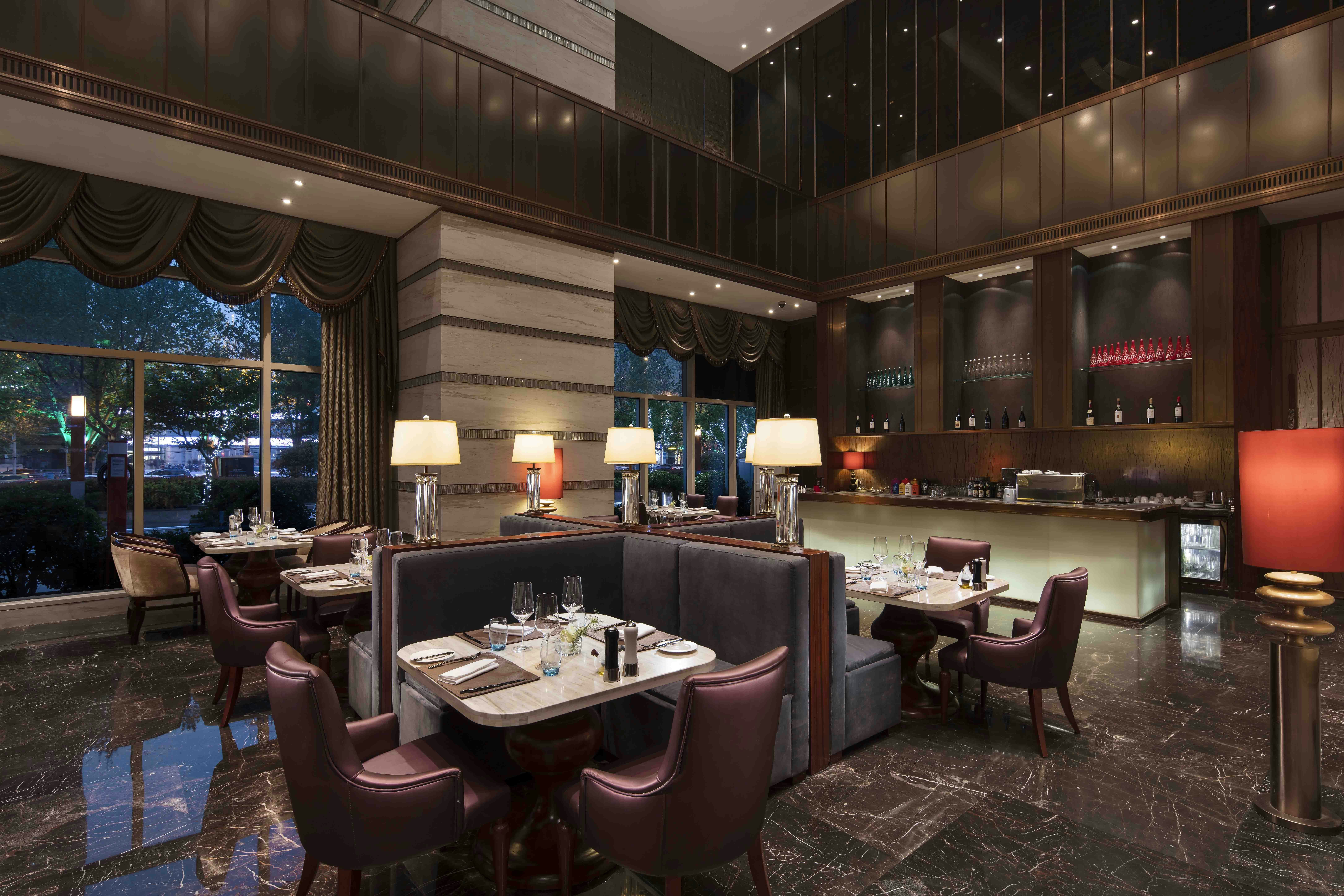 Hilton Zhengzhou 51/75