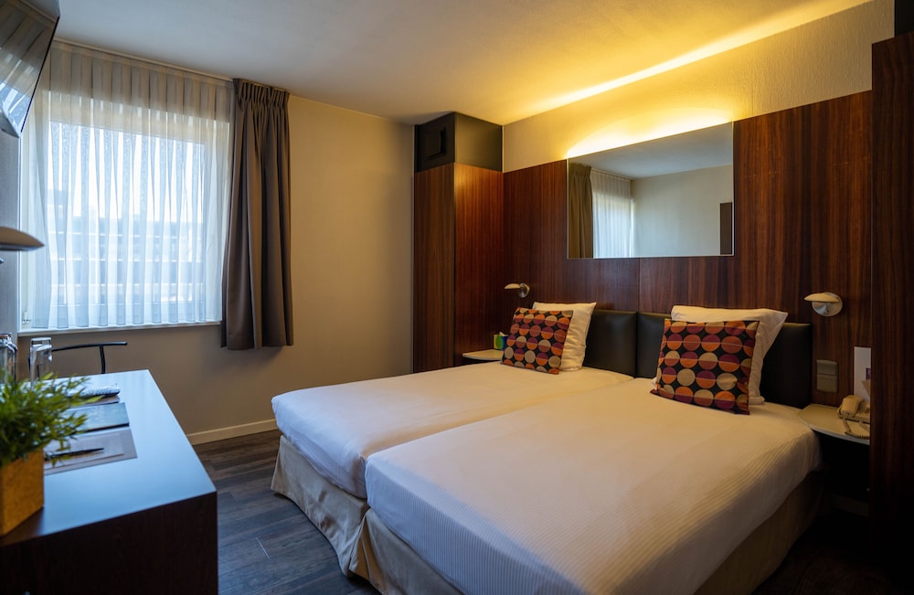 Gosset Hotel 7/45