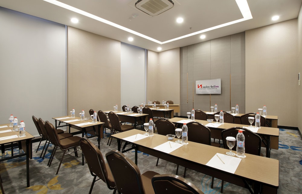 Swiss-Belinn Airport Surabaya 50/55