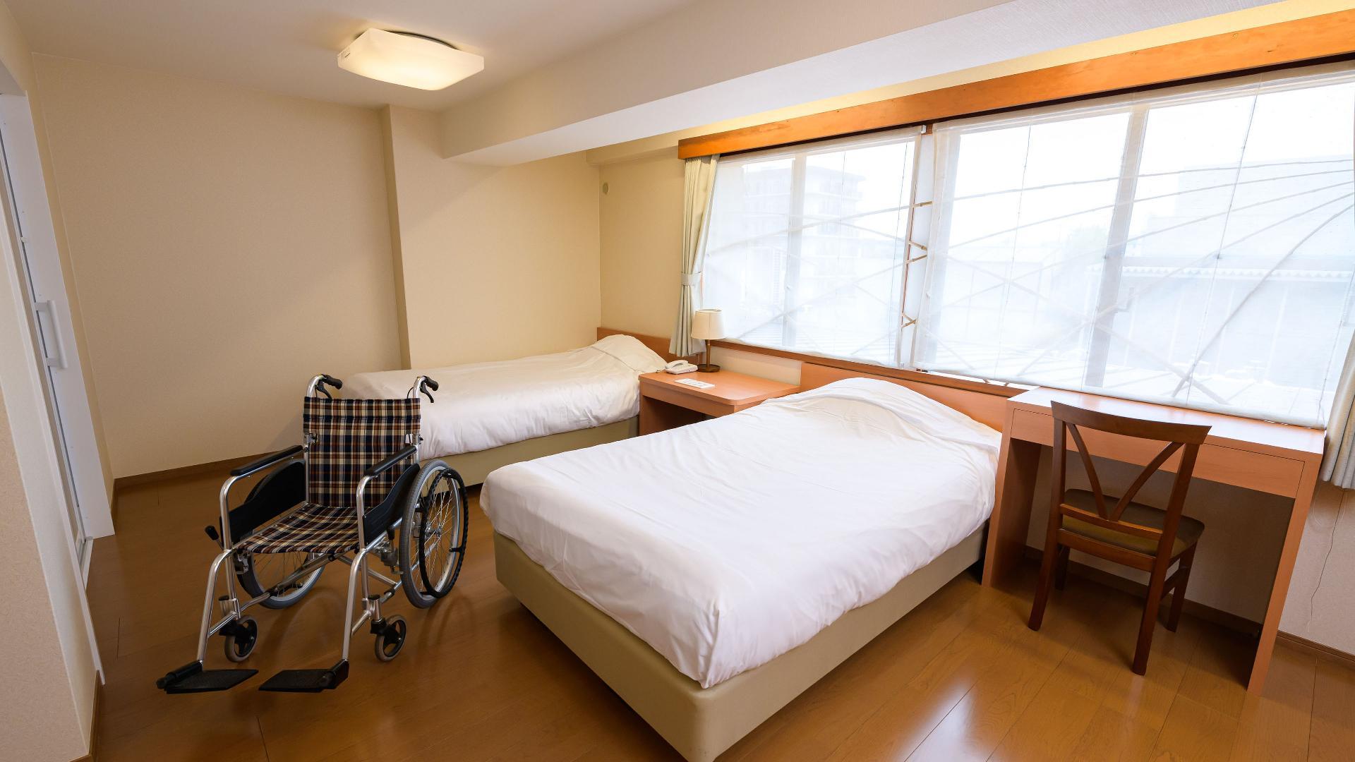 Select, Junior Suite, Twin Beds, with View