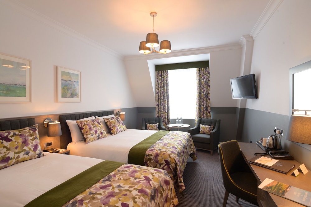 Carrigaline Court Hotel And Leisure Centre 14/41