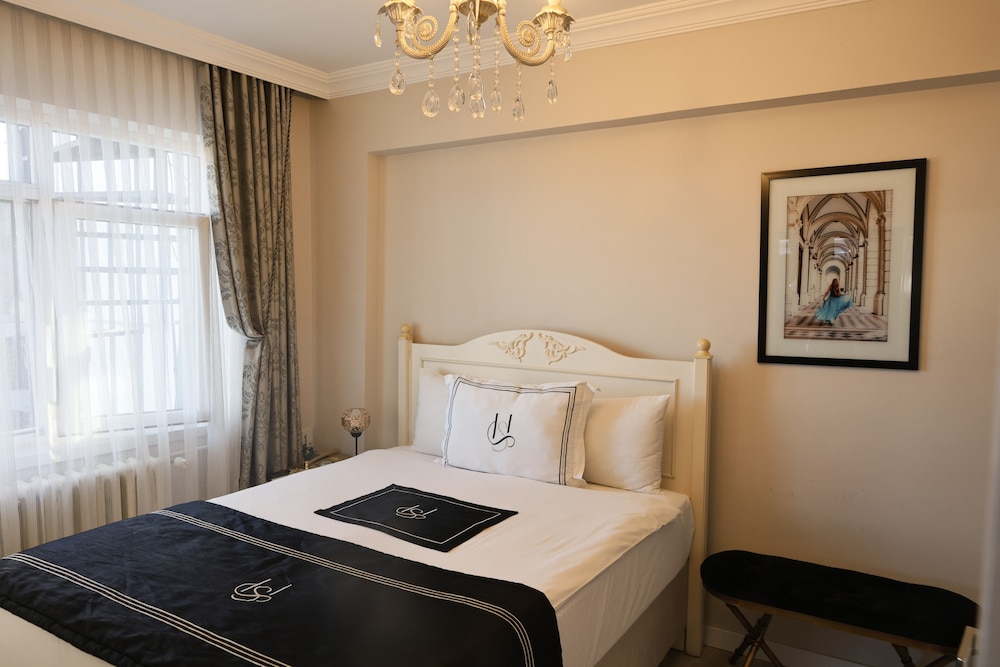 Grand Desi Hotel 10/50