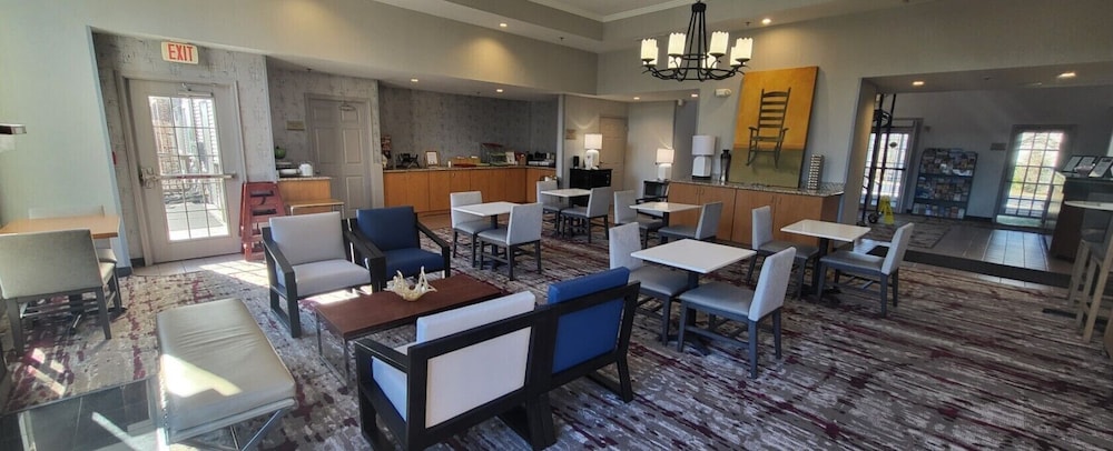 Philadelphia Suites-Extended Stay 23/33
