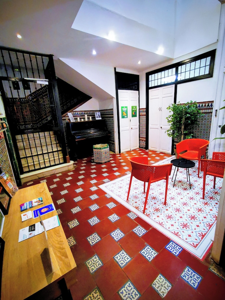 Feel Hostel City Center 59/62