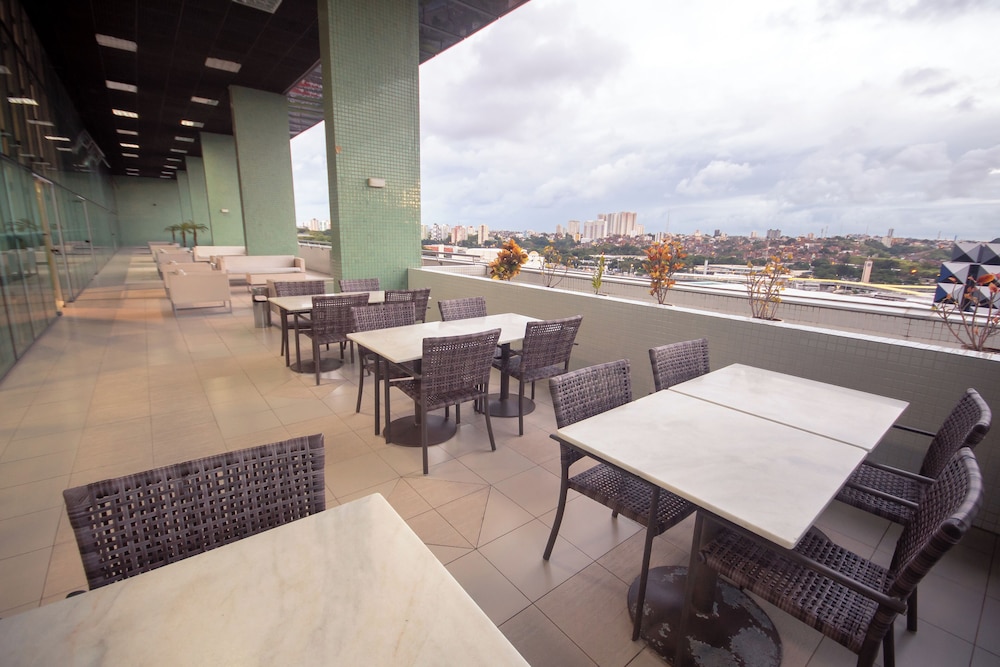 Iguatemi Business Flat 56/76