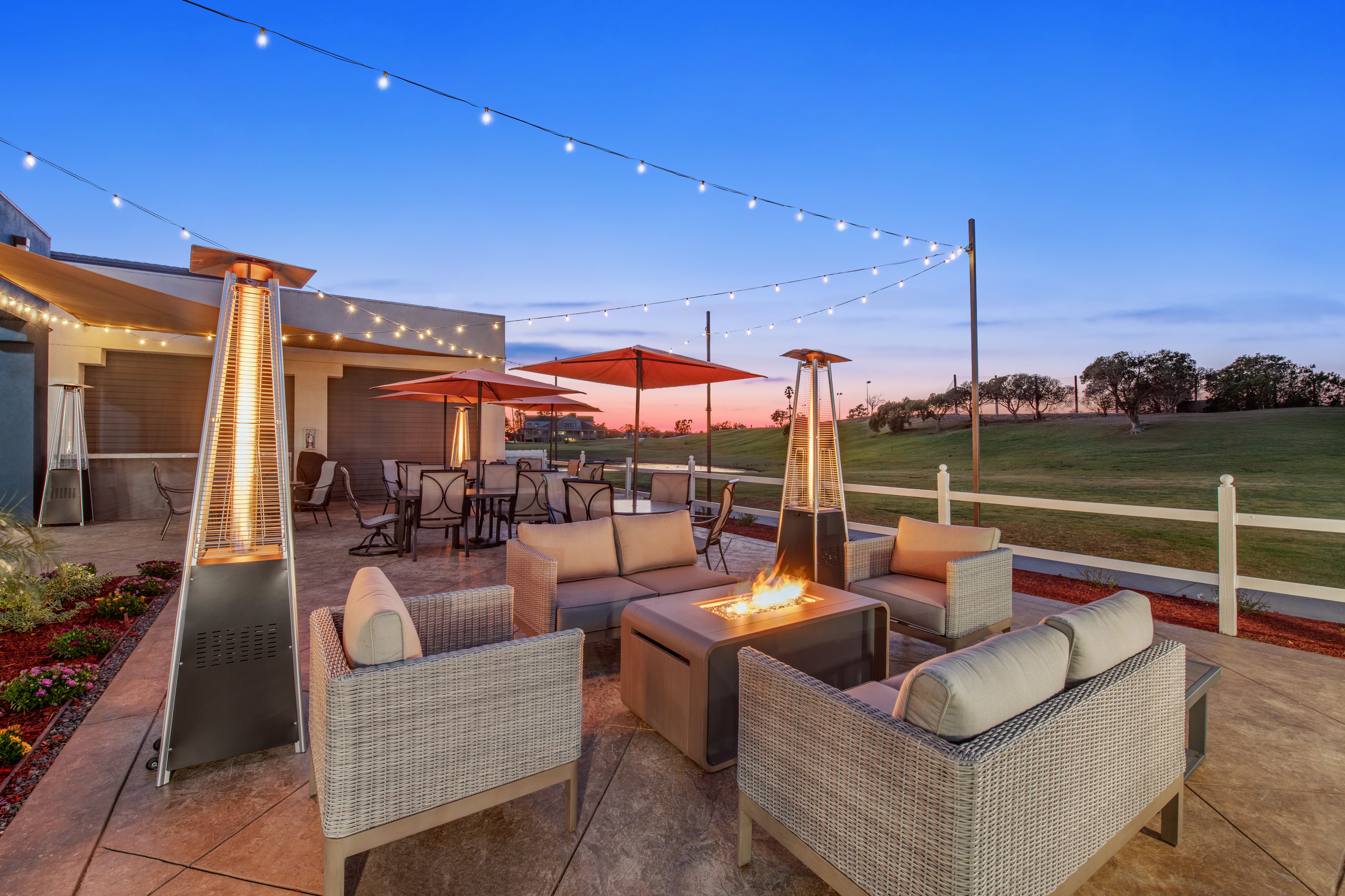 Residence Inn Oxnard River Ridge 23/50