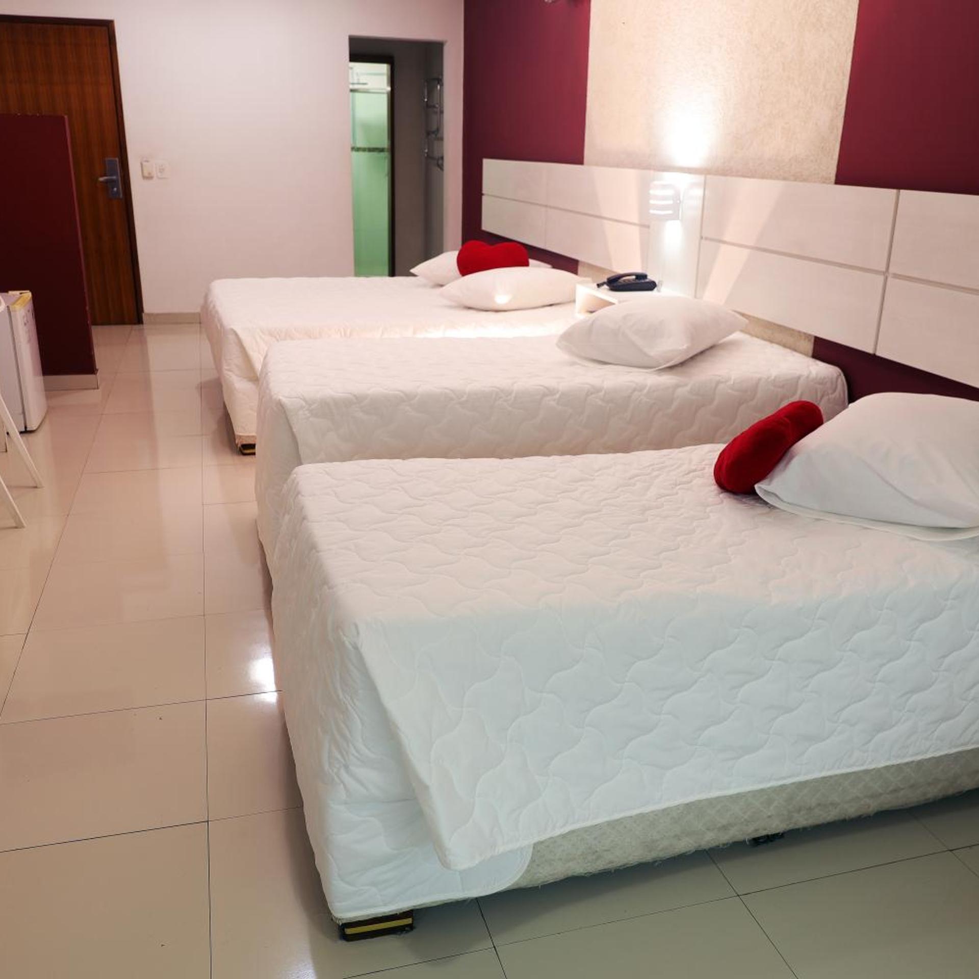 HOTEL EMIRATES 18/52