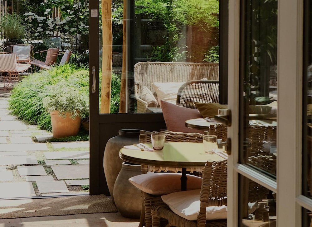Boutique Hotel SOCLO 35/42