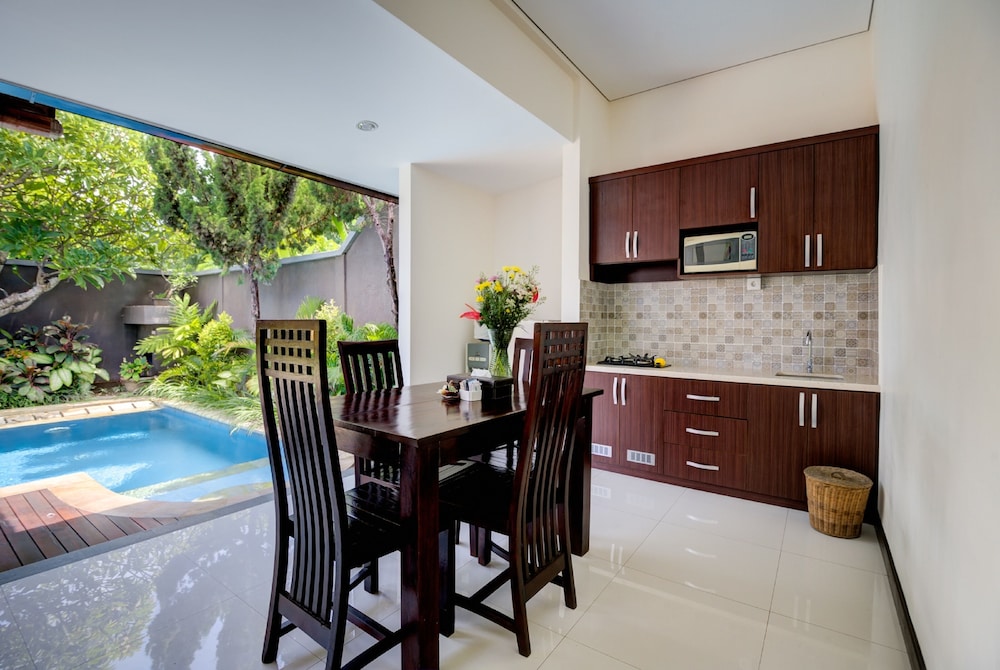 Gracia Bali Villas & Apartment 11/71
