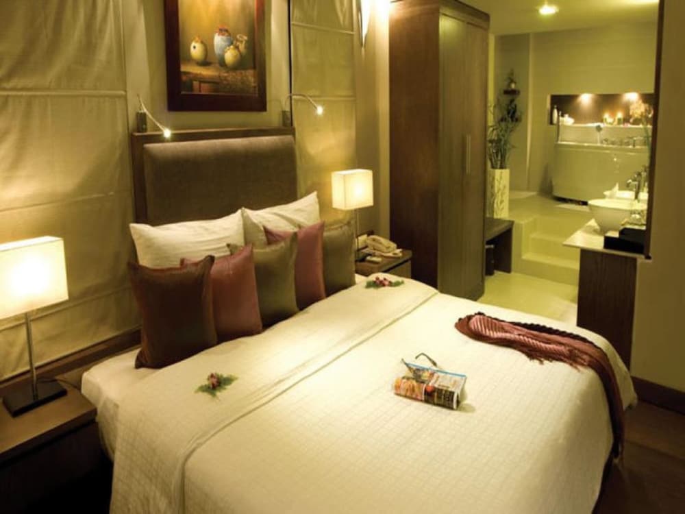 Asia Hotel 17/46