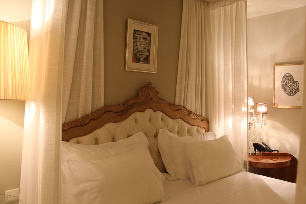 Carmo's Boutique Hotel 46/86