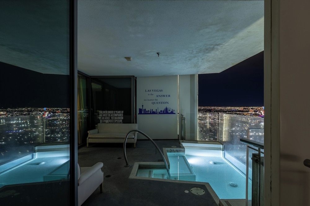StripViewSuites at Palms Place 48/79