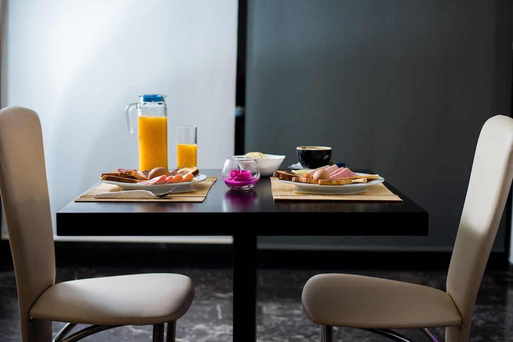 Pines Hotel - Adults Only 28/36