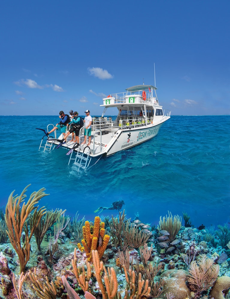 Compass Point Dive Resort 43/50