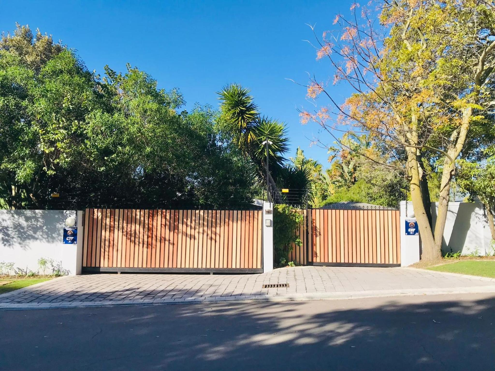 10 van der Westhuizen 1/29