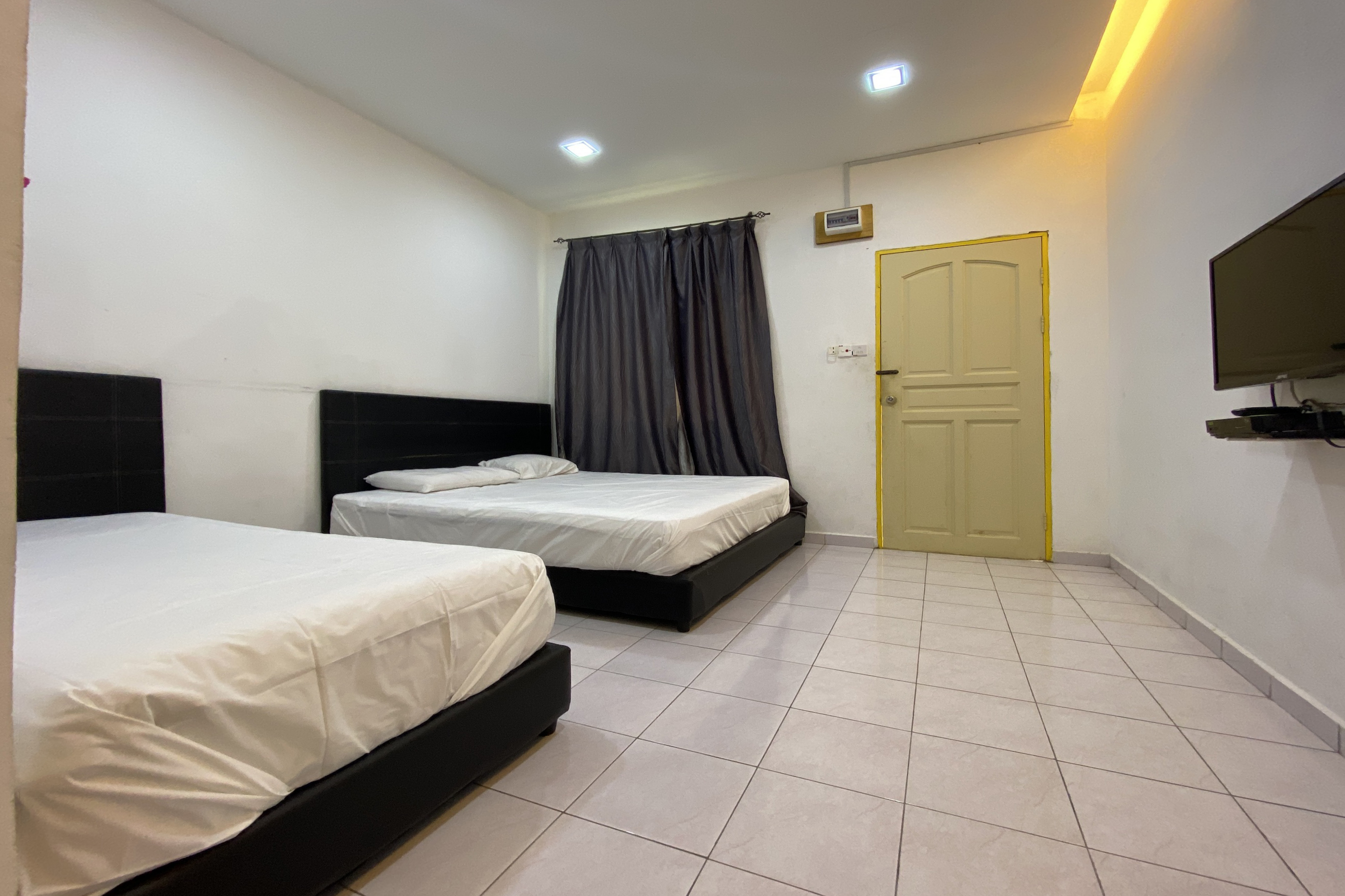 Hotel O Taman Kota Homestay 28/48