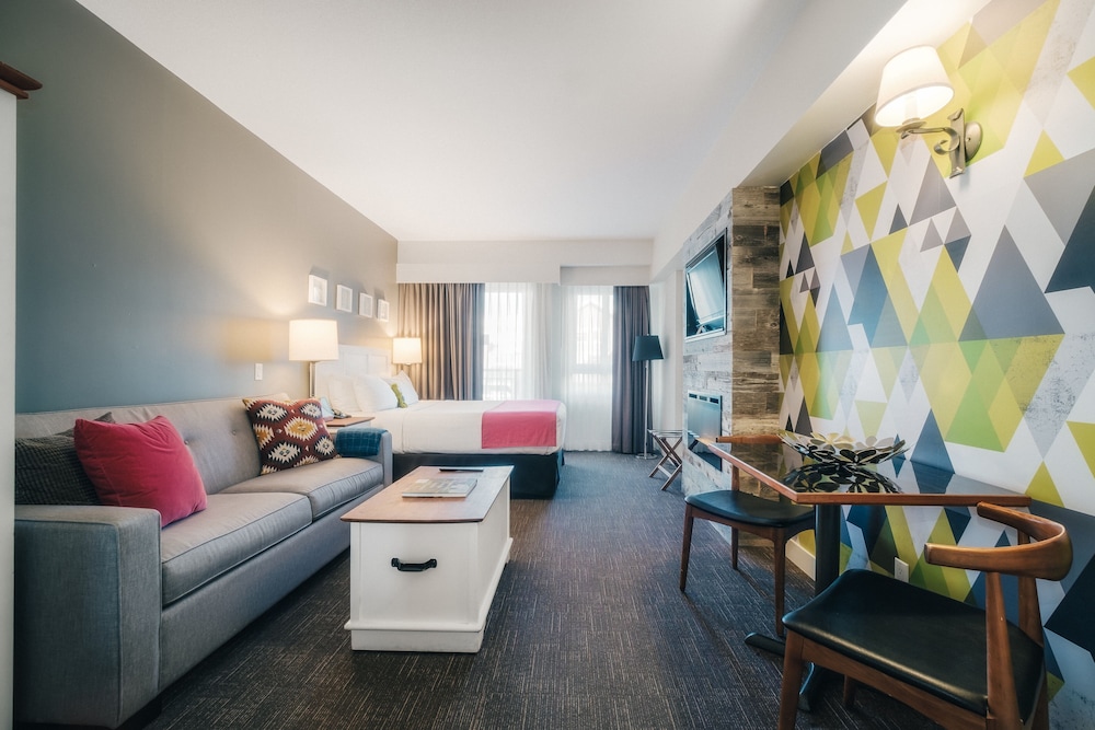 Summit Lodge Boutique Hotel 35/58