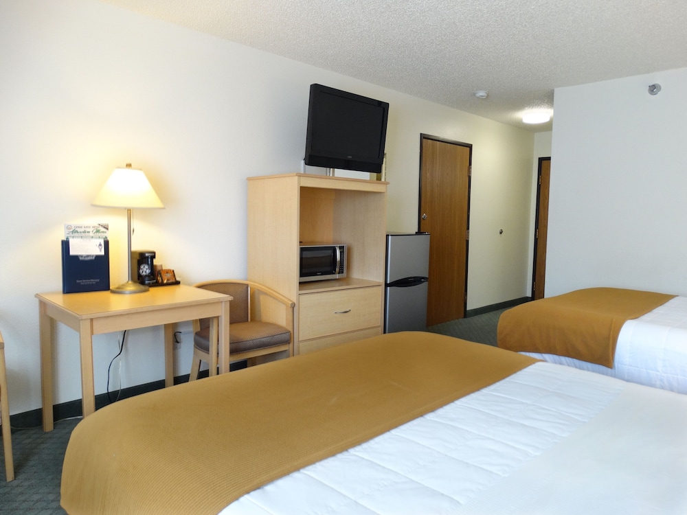 Baymont By Wyndham Whitefish 8/48