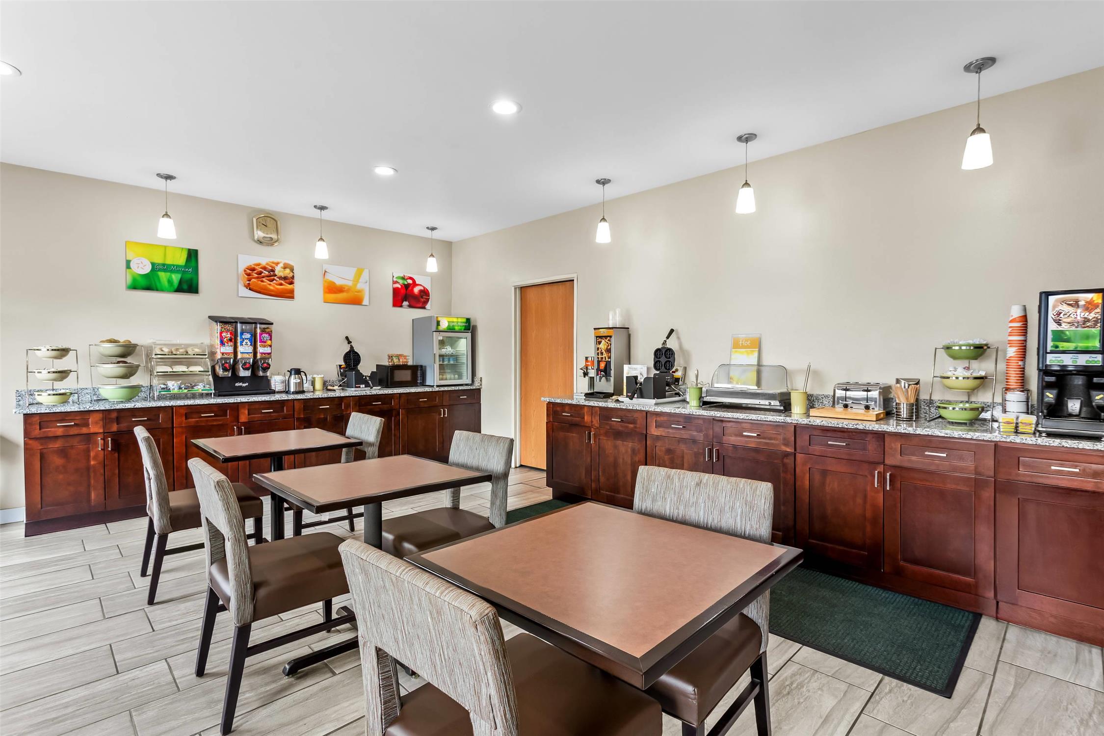 Quality Inn Sawyer, MI 31/35