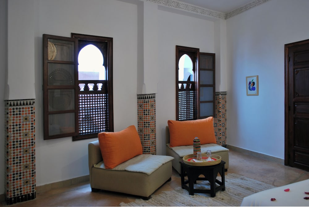 Riad Charai 48/77