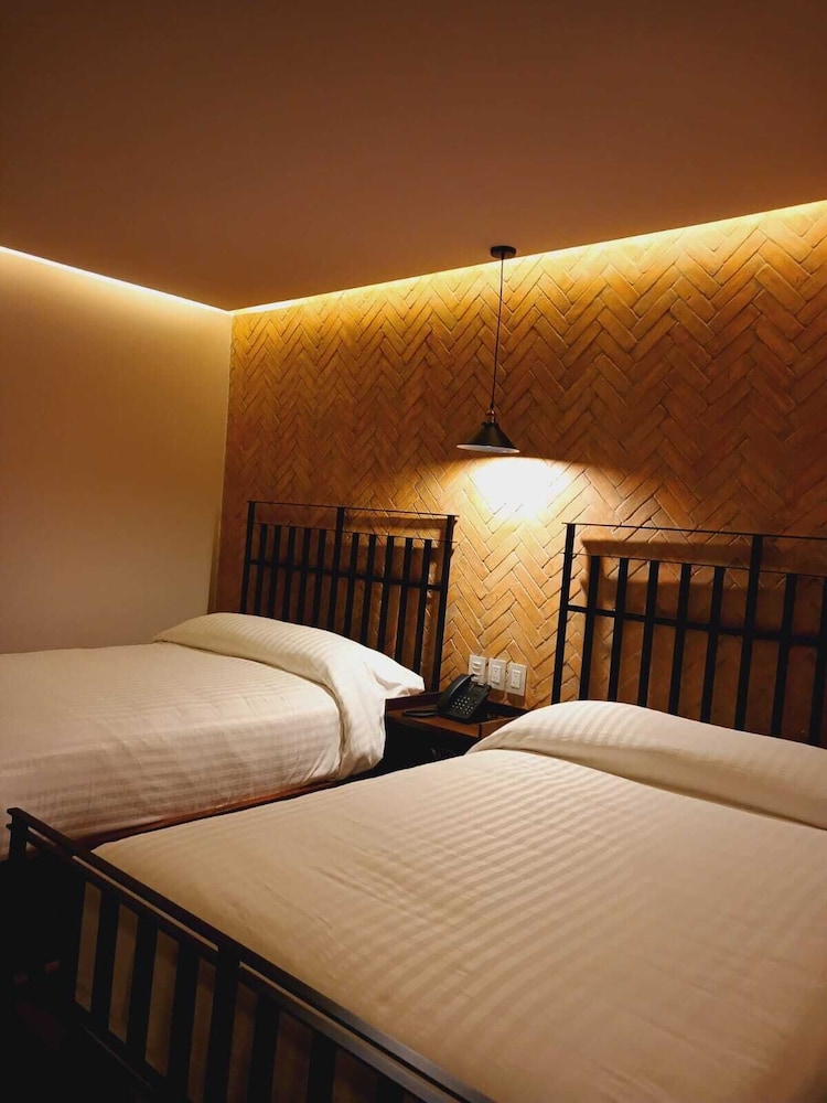 Hotel Boutique Divino Sol 24/50