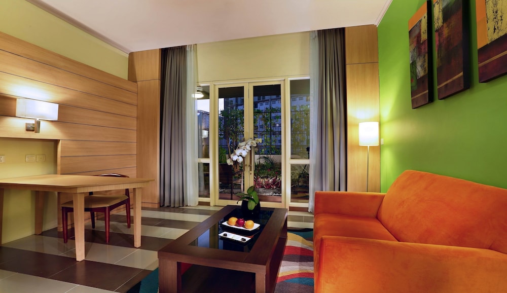 Atria Hotel Gading Serpong 40/72